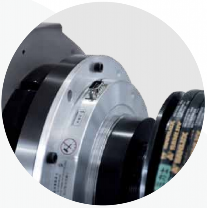 FANUC Le tour CNC à haute rigidité et à couple élevé HTC40B 45 degrés 6