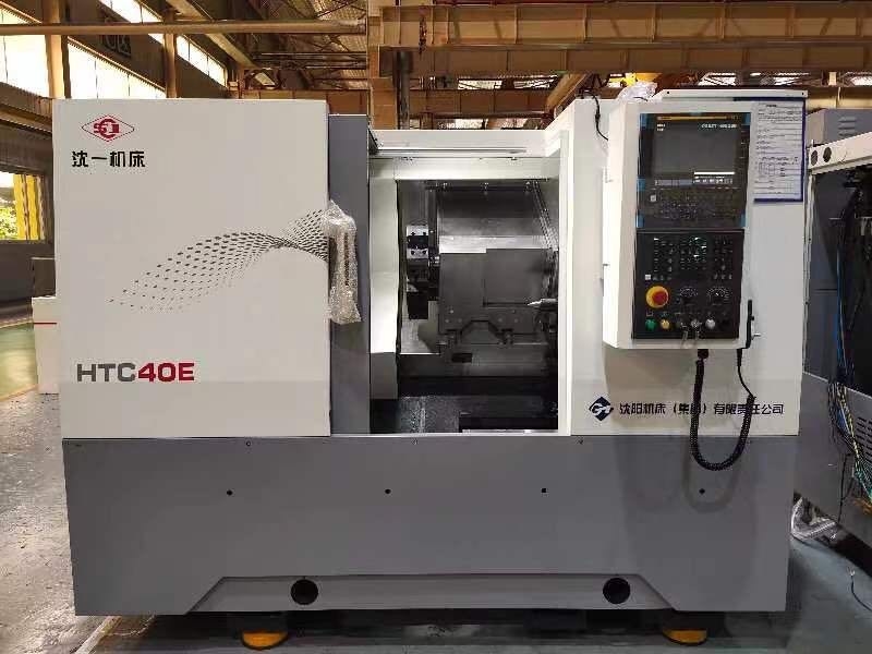 La commande numérique par ordinateur oblique horizontale du lit HTC40E/500 tournent le contrôle SMTCL SYMG du moteur GSK988TA Fanuc de 15KW 11KW