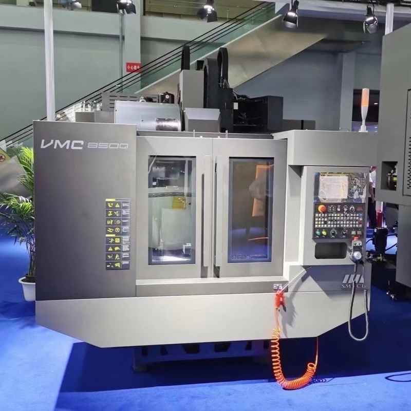 3 axes machine de fraisage CNC de fraisage des métaux et tournevis boom centre d'usinage vertical SMTCL
