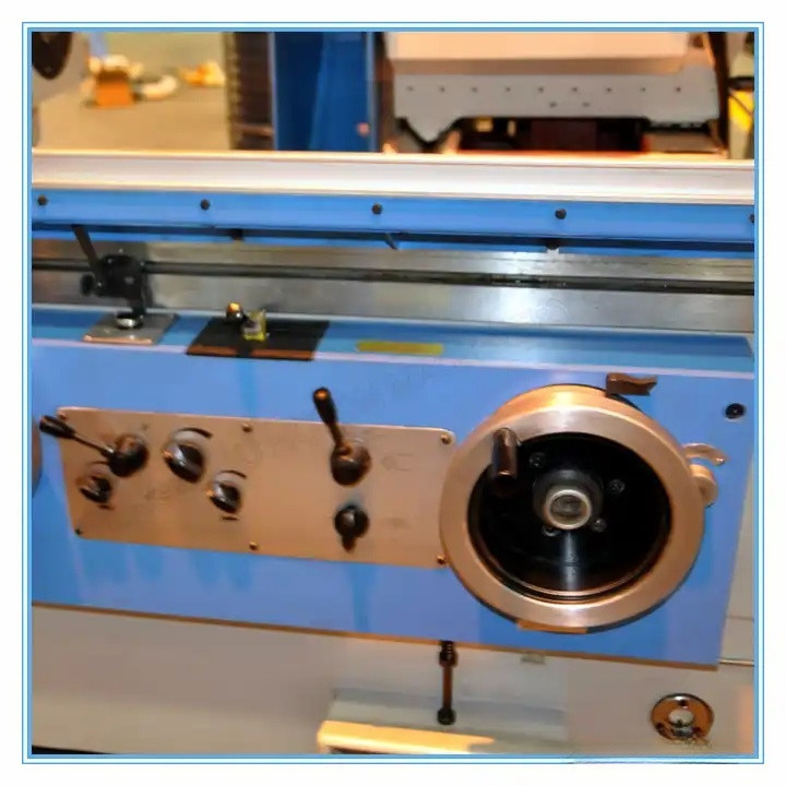 Machine de meulage universelle lourde M1363 3000mm Machine de meulage cylindrique pour couper des outils Machine de meulage