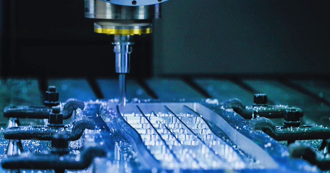 Centre d'usinage de la trémie GMC3080 Travail lourd à grande vitesse Machine CNC mobile à trémie avec banc de travail fixe