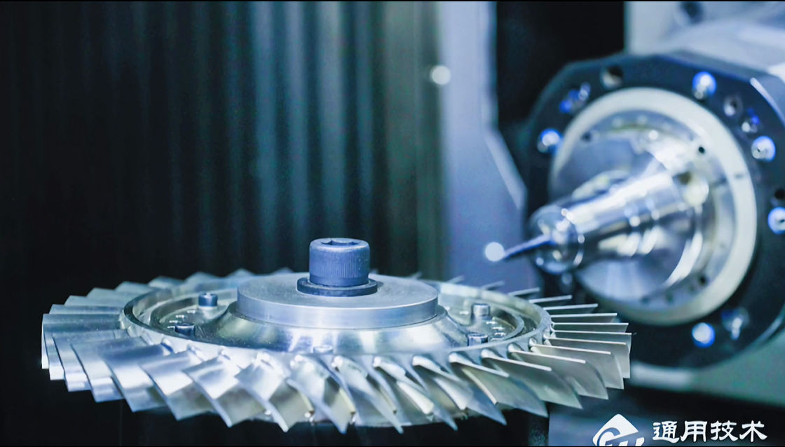 GMCr2 CNC Centre d'usinage de grille de porte-à-porte lourd Boring et fraiseuse