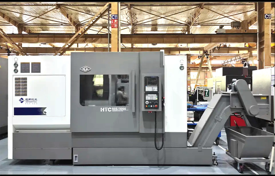 SMTCL machine à tour CNC à rail dur HTC50P 3 axes CNC fraisage avec des outils en direct machine à tour CNC