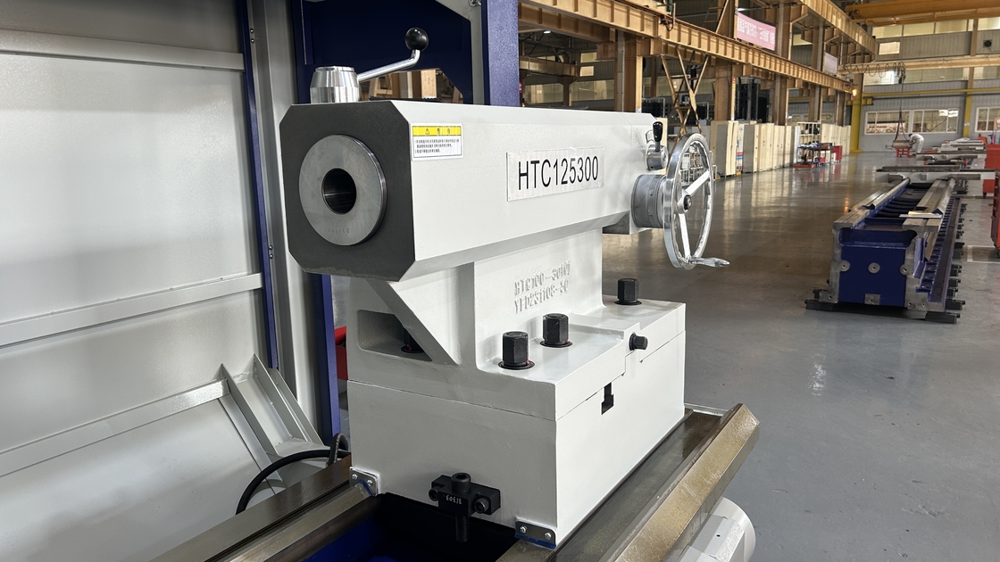 SMTCL CNC lourd tour CNC à lit plat HTC125150 Spindle Boré Diamètre 130 mm Grand tour CNC