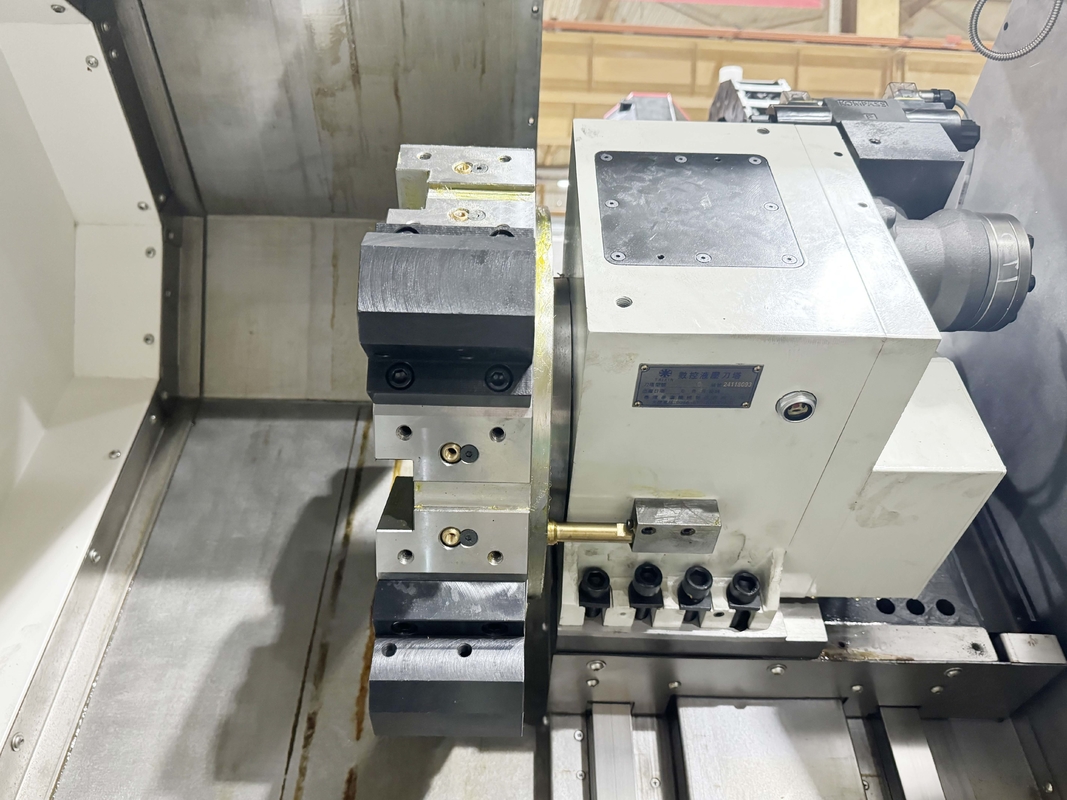 La machine à tourner à commande numérique SMTCL HTC50B FANUC Système horizontal 12 stations Servo Tourelle en pente