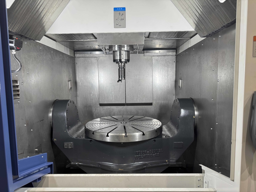 VMU50H Centre d'usinage à cinq axes Table de liaison à cinq axes Taille 500 mm Centre d'usinage vertical
