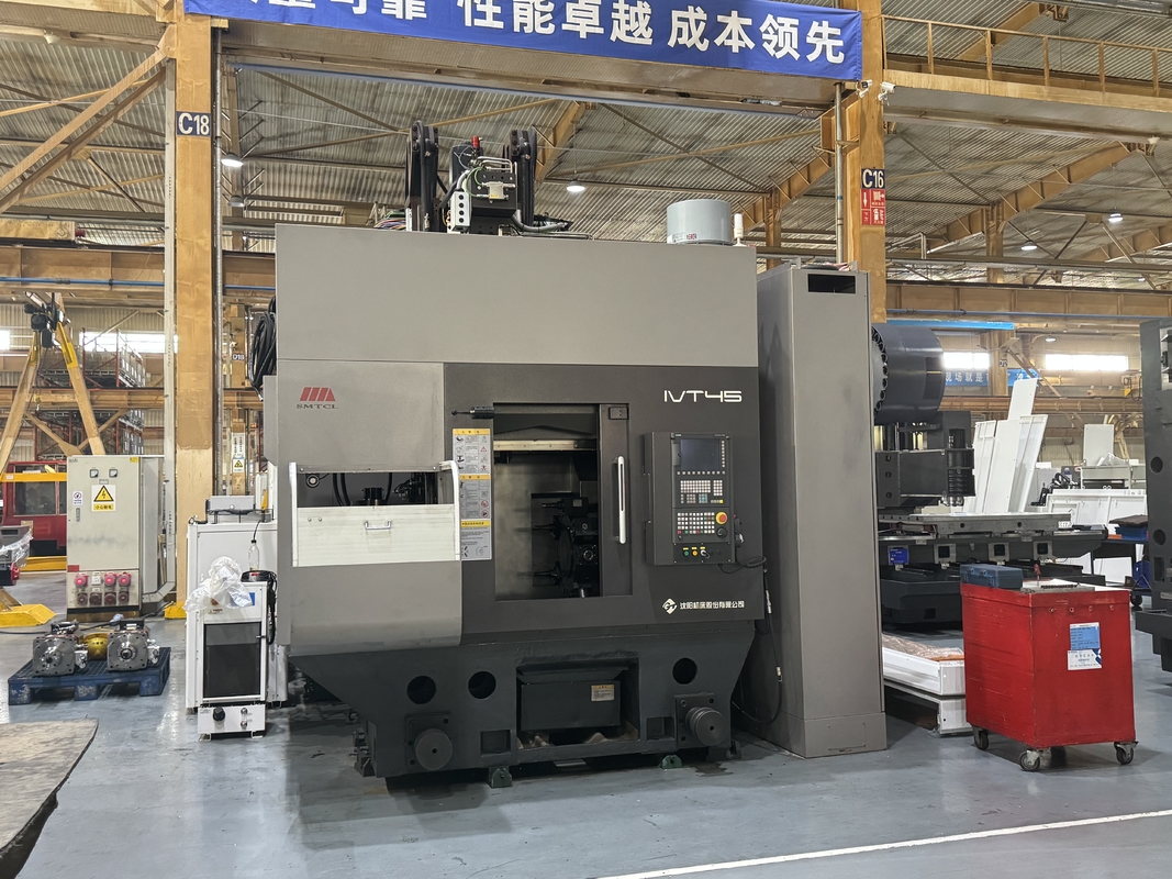 Chaîne de production automatisée de tournage CNC inverse verticale IVT45
