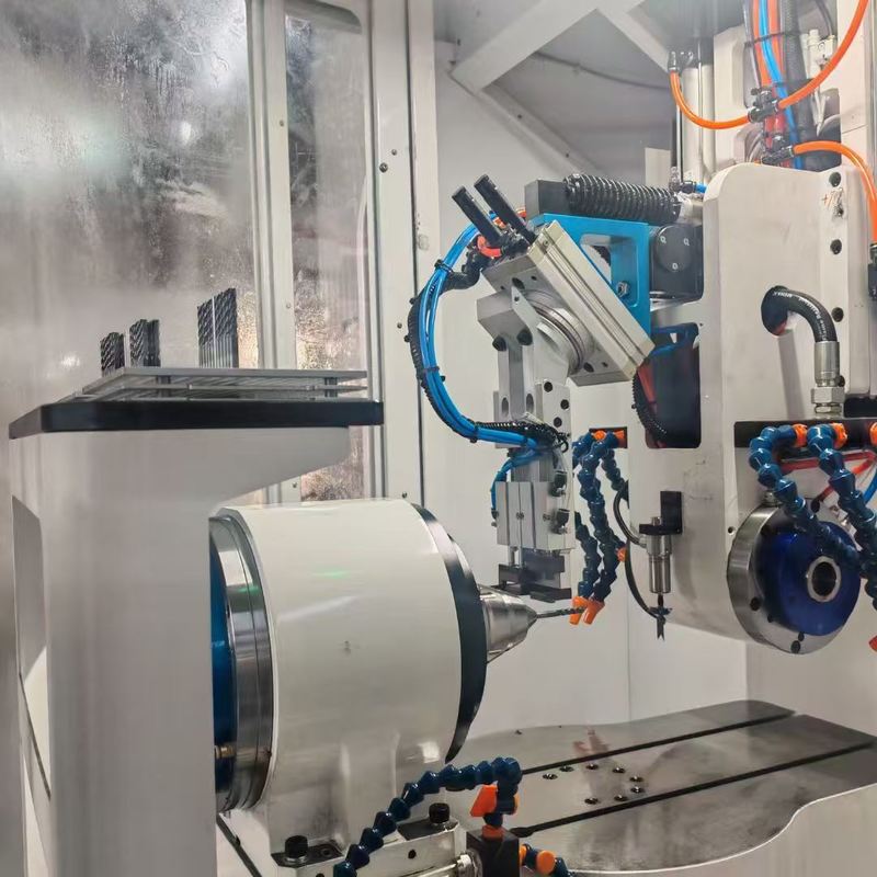 Machine d'affûtage d'outils CNC 5 axes de haute précision MG80