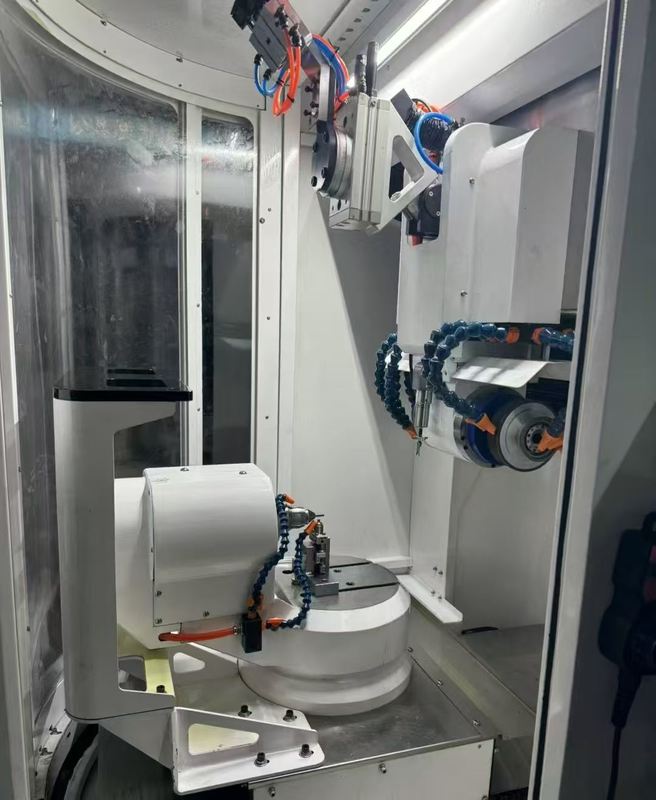 Machine d'affûtage d'outils CNC 5 axes de haute précision MG80