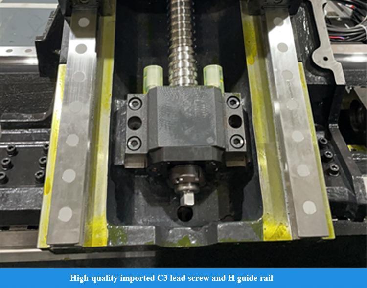Tour à commande numérique à banc incliné pour le travail des métaux T1/500 TURN robuste