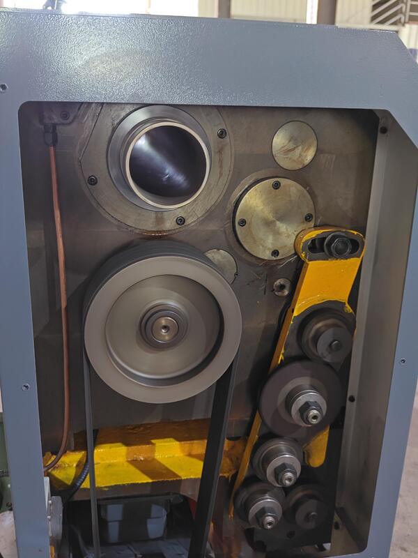 15m tournesol lourd CW61125 gros fuseau à fente 130mm tournesol horizontal puissant