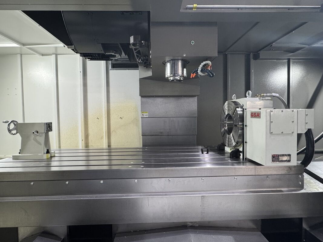 SMTCL Centre d'usinage vertical à 3 axes lourds VMC2100B Machine de fraisage vertical CNC à 4 axes avec plateau tournant